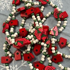 Vintage Wooded Beaded Bird & Birdhouse Garland